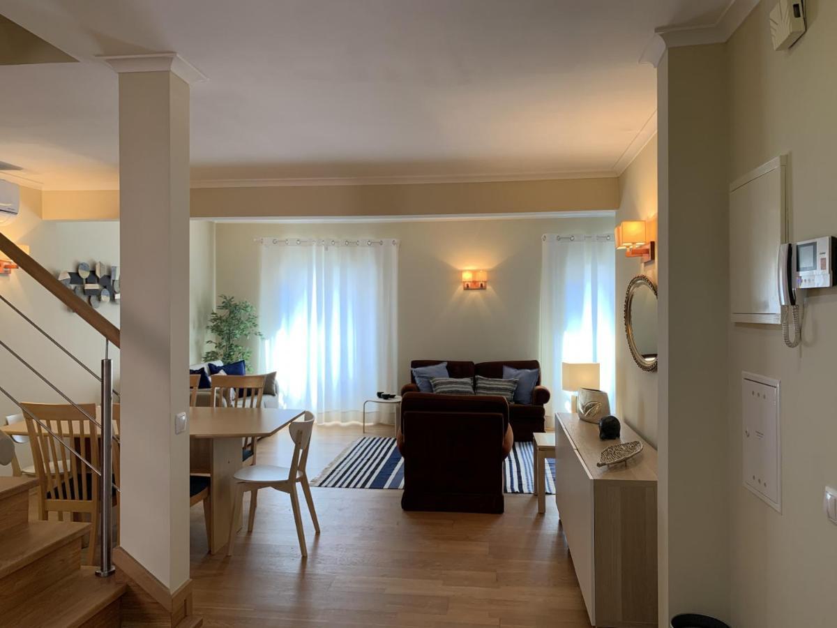 Duplex Apartment With Terrace In Cascais Downtown Exteriör bild
