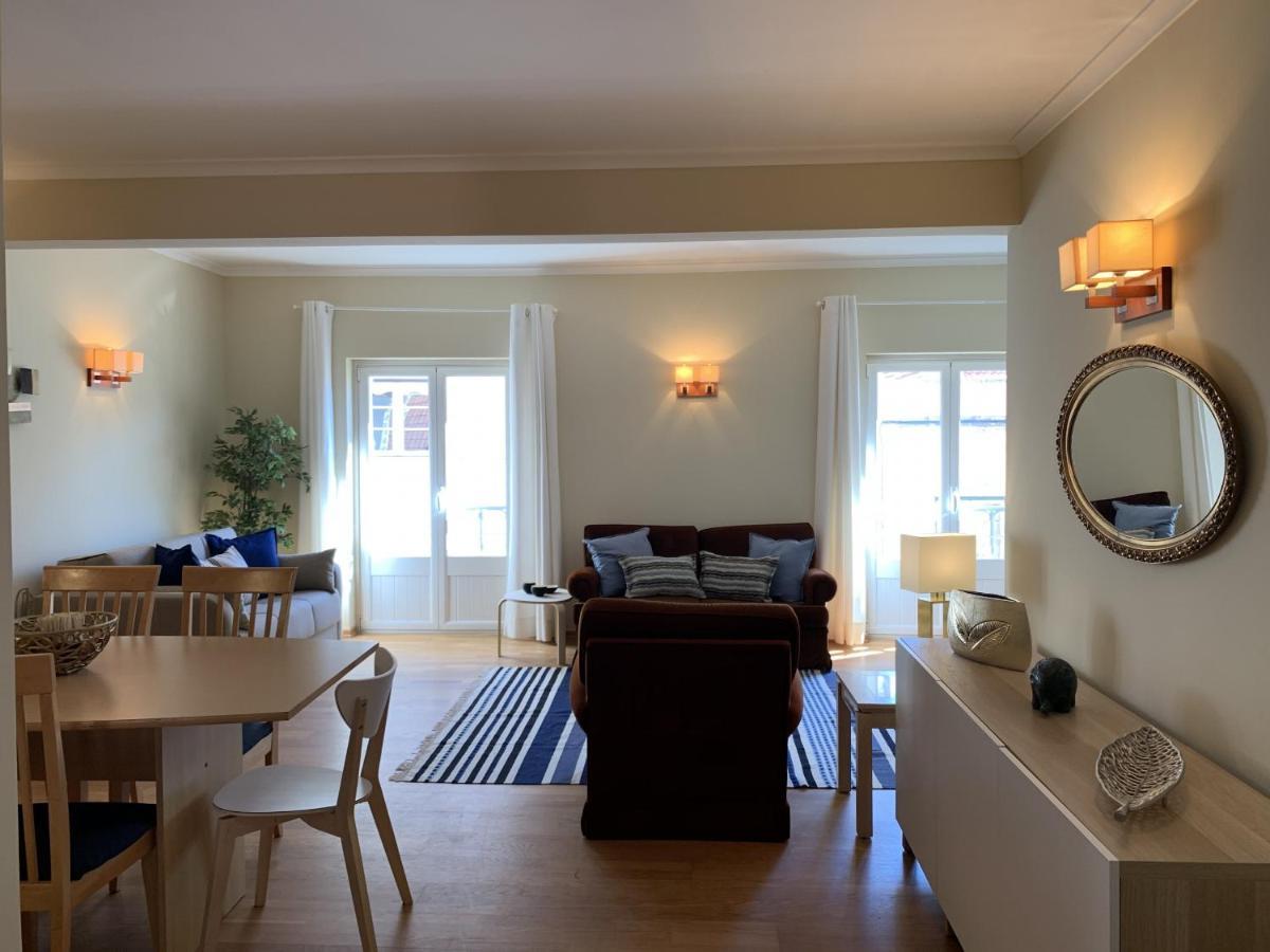 Duplex Apartment With Terrace In Cascais Downtown Exteriör bild