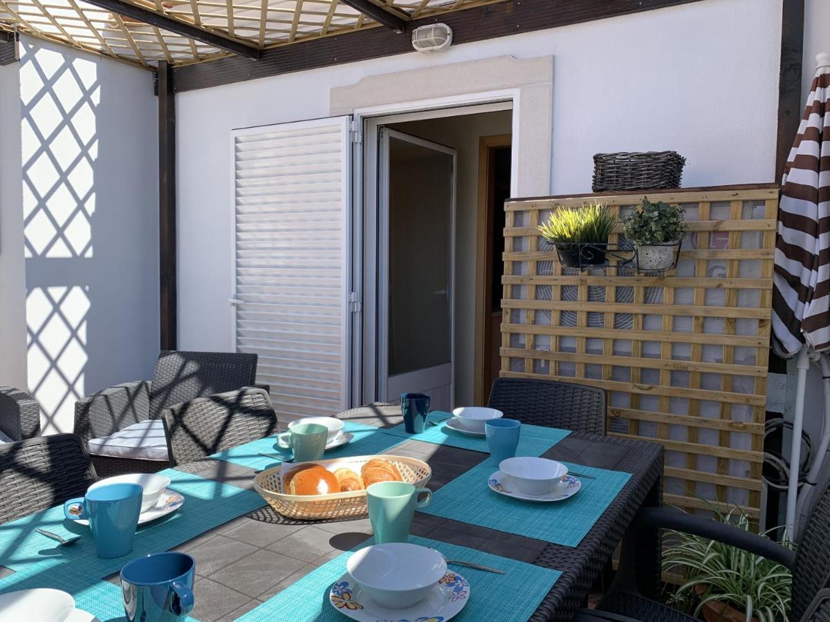 Duplex Apartment With Terrace In Cascais Downtown Exteriör bild